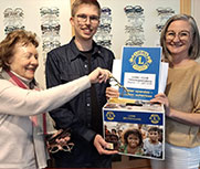 Zum offiziellen Auftakt waren Silvia Krettek, Felix Erdmann und Kati Bauer (v.l.) dabei. Foto: Knut Berger